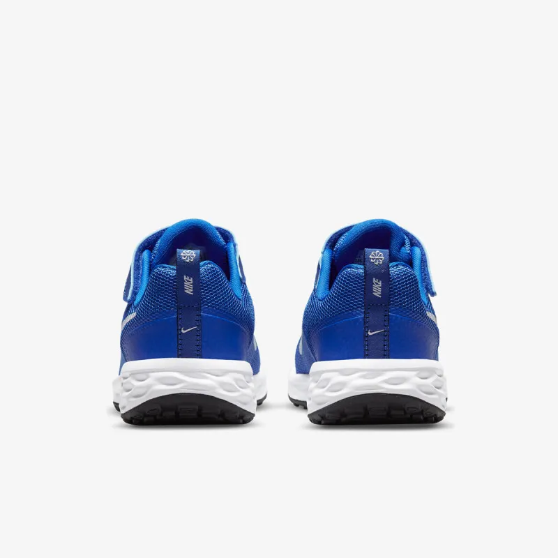 Nike REVOLUTION 6 NN PSV 