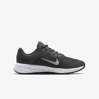 Nike REVOLUTION 6 