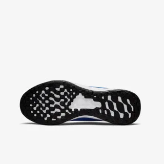 Nike REVOLUTION 6 NN GS 