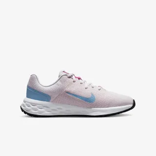 Nike Revolution 6 