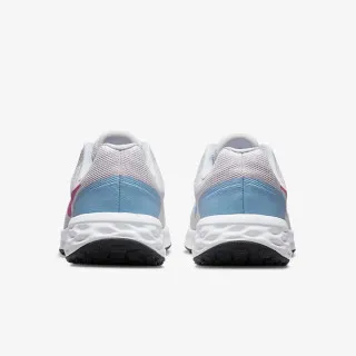 Nike Revolution 6 