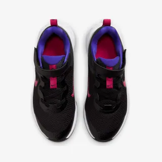 Nike Revolution 6 SE 