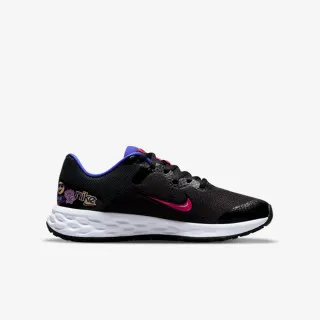 Nike Revolution 6 SE 