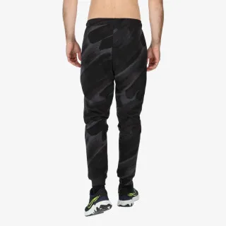 Nike Dri-FIT Sport Clash 