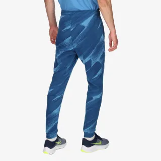 Nike Dri-FIT Sport Clash 