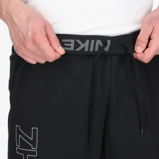 Nike Dri-FIT Sport Clash 