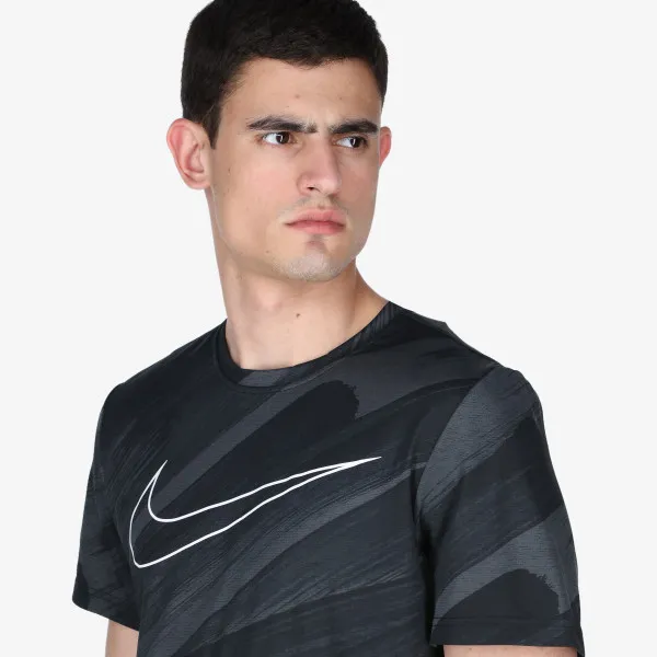 Nike T-shirt Pro Dri-FIT SuperSet Sport Clash 