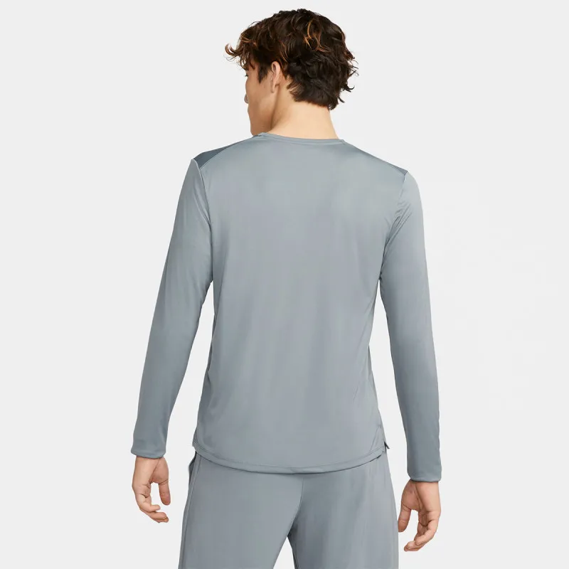 Nike M NK DF UV MILER TOP LS 
