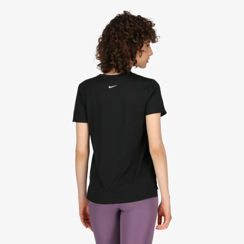 Nike Dri-FIT Swoosh Run 