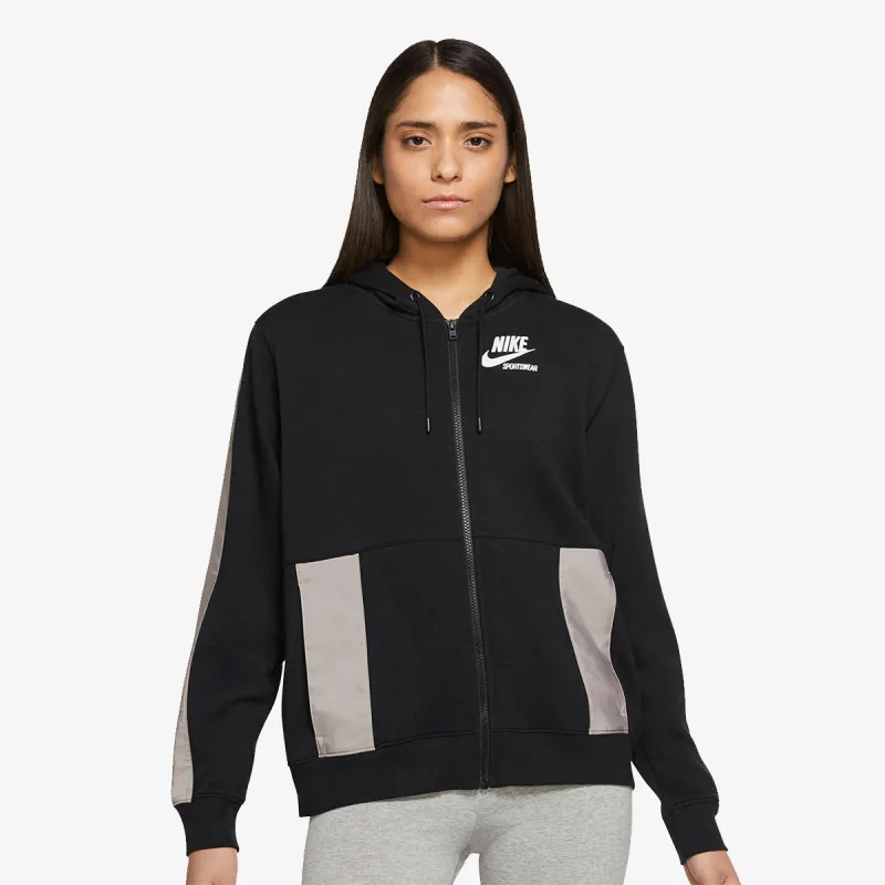 Nike Sportswear Heritage 