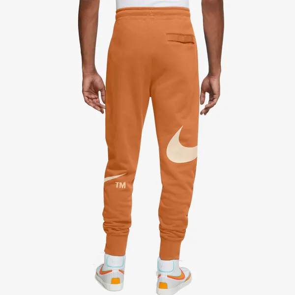 Nike Sportswear Swoosh 
