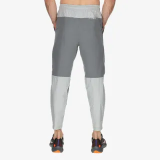 Nike Sportswear Tech Essentials+ 
