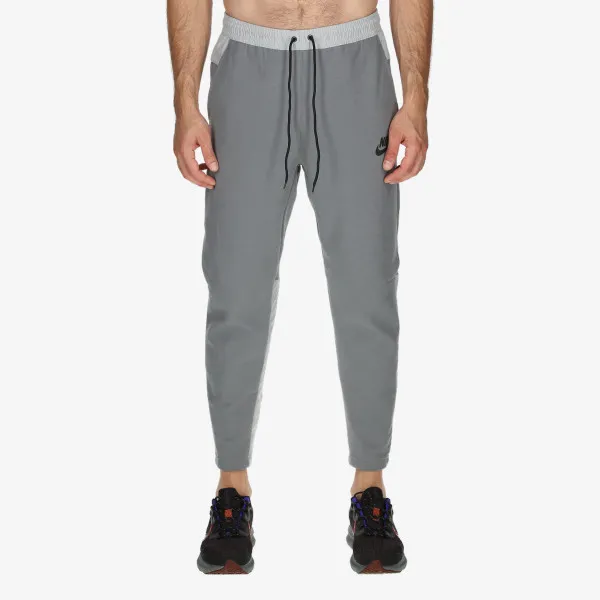 Nike Hlače Sportswear Tech Essentials+ 