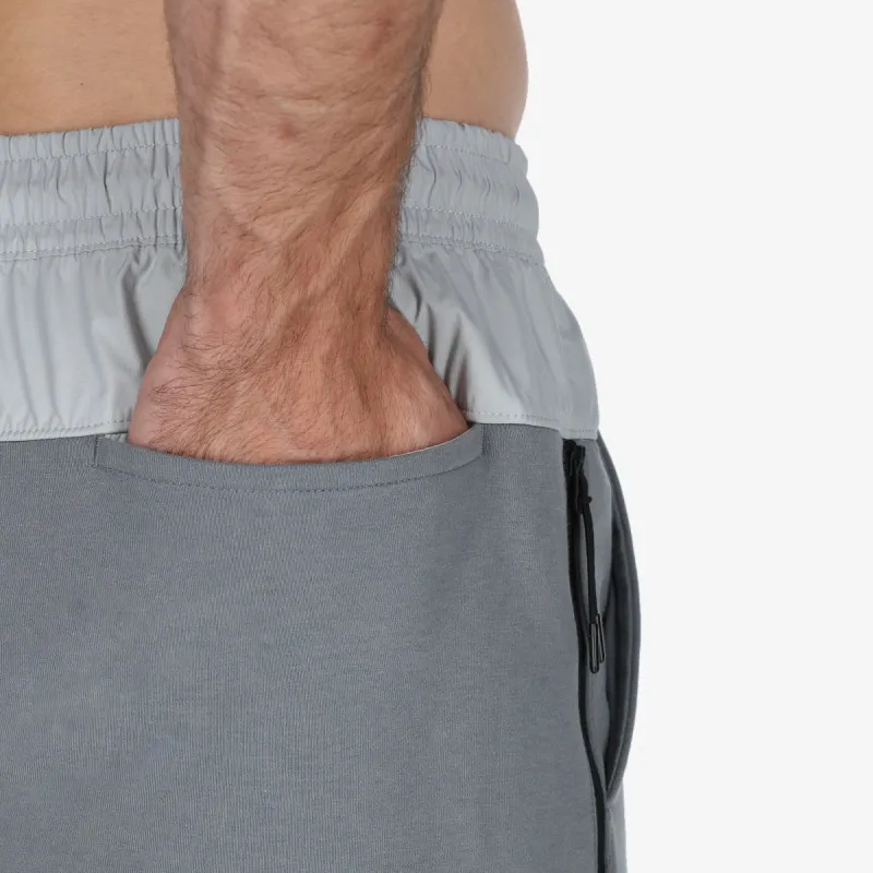 Nike Sportswear Tech Essentials+ 