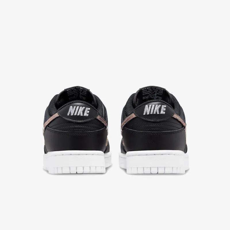 Nike DUNK LOW SE 
