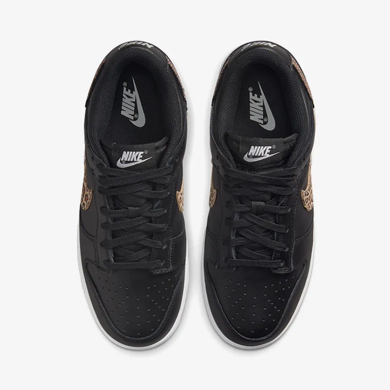 Nike DUNK LOW SE 