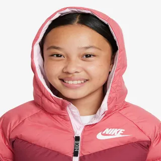 Nike Sportswear 