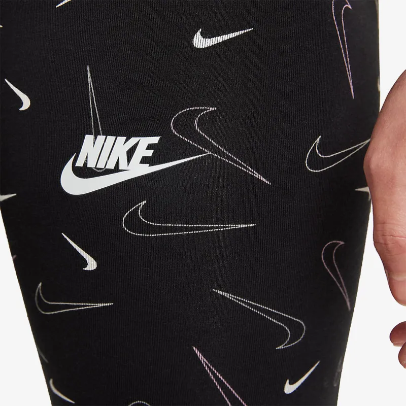 Nike Sportswear 