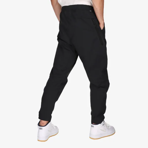 Nike Hlače Sportswear Tech Essentials 