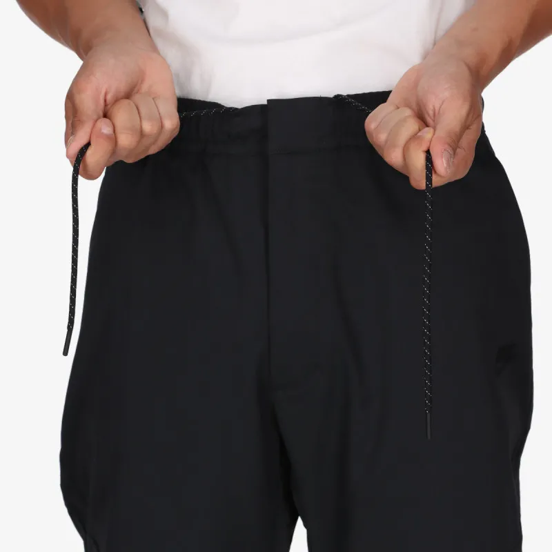 Nike Sportswear Tech Essentials 