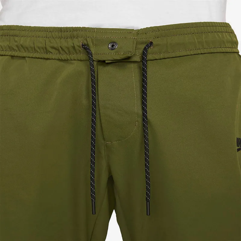 Nike Sportswear Tech Essentials 