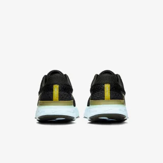 Nike REACT INFINITY RUN FK 3 
