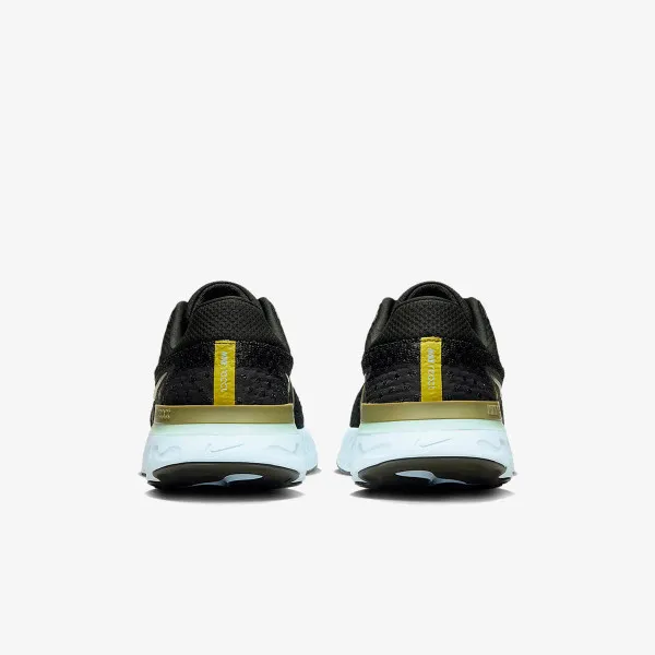 Nike REACT INFINITY RUN FK 3 