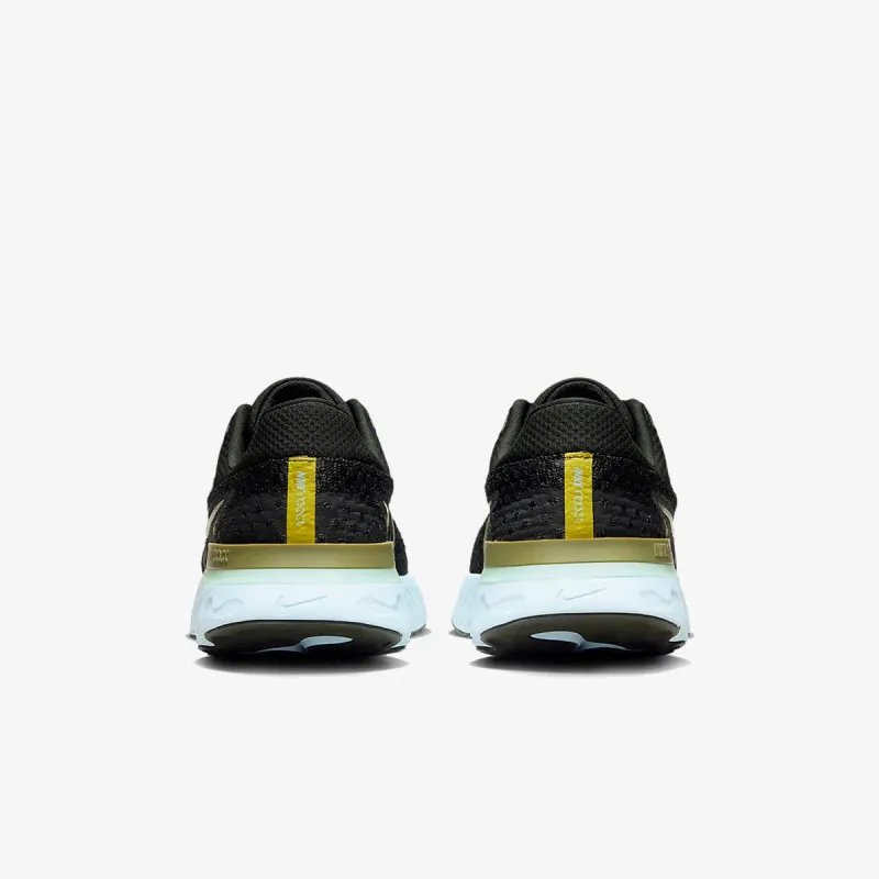 Nike REACT INFINITY RUN FK 3 
