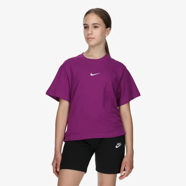 Nike Sportswear 