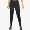 Nike Dri-FIT Essential 