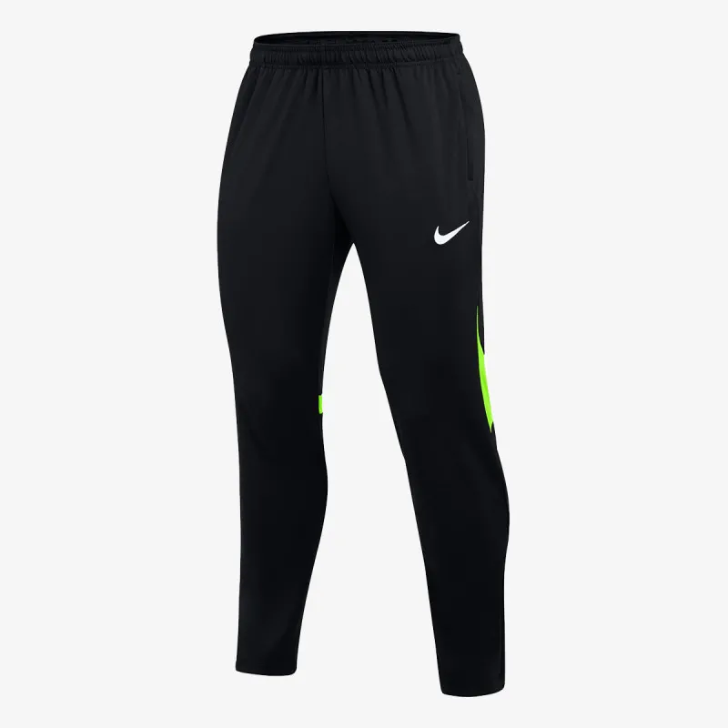 Nike Academy Pro 