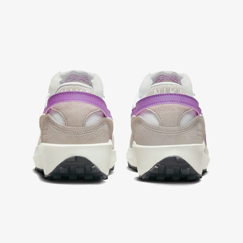 Nike Waffle Debut 