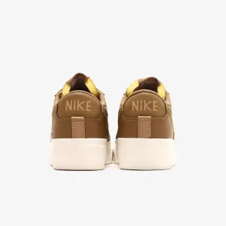 Nike Blazer Low Platform 