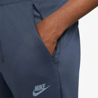 Nike AIR MAX JOGGER 