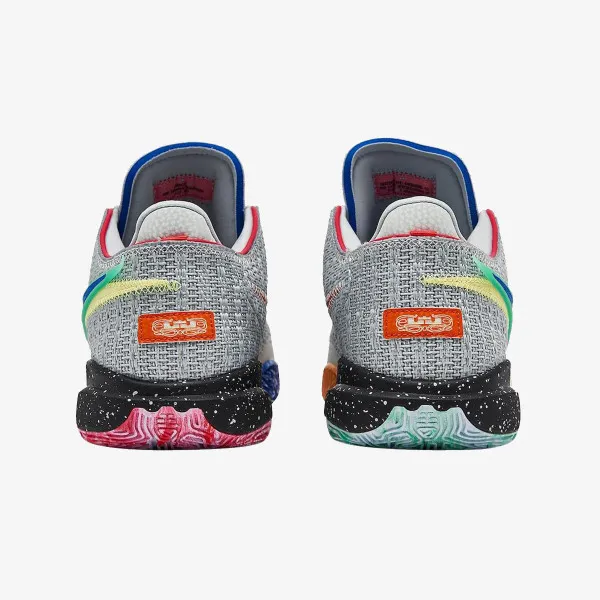 NIKE TENISICE LeBron XX 