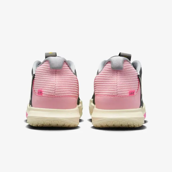 NIKE TENISICE Kyrie Low 5 