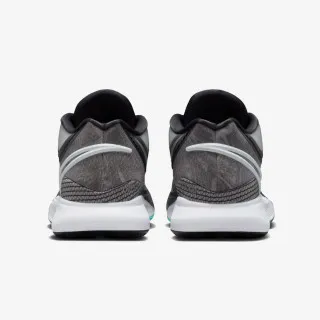 Nike Kyrie 9 