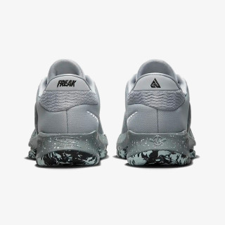 NIKE TENISICE Zoom Freak 4 
