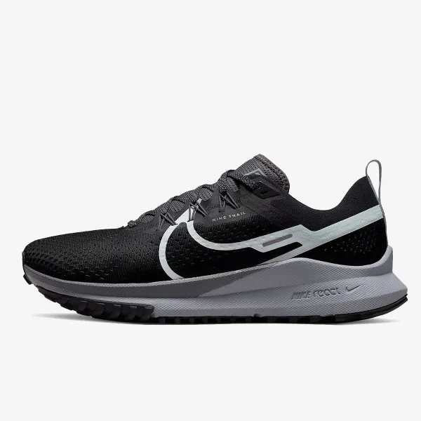 Nike Tenisice Pegasus Trail 4 