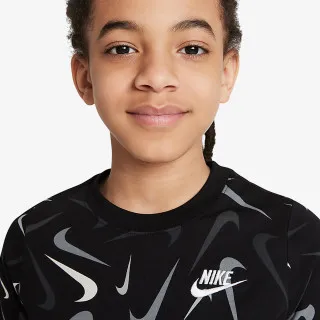 Nike Sportswear 