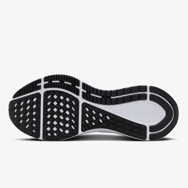 Nike Structure 25 