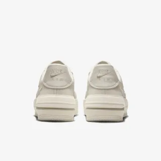 Nike Air Force 1 PLT. 