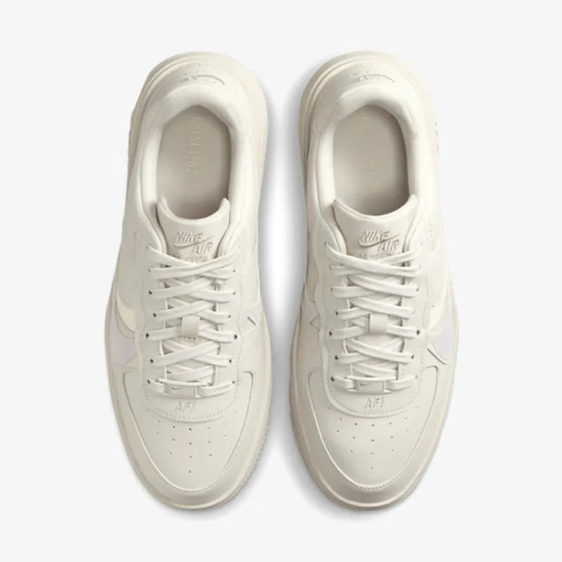 Nike Air Force 1 PLT. 