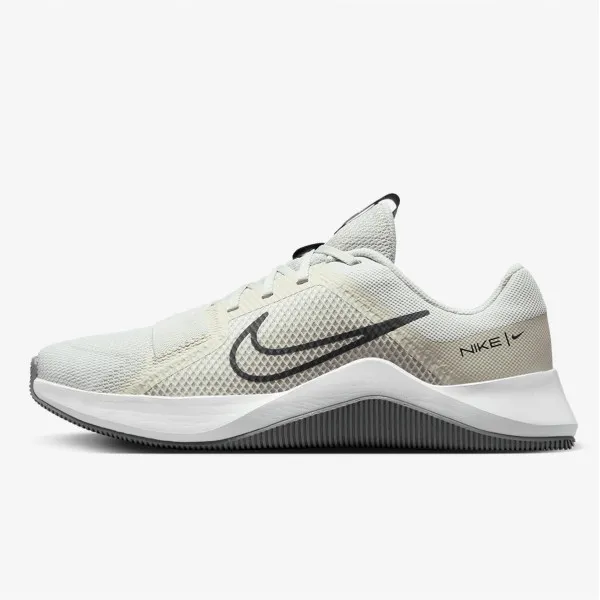 Nike Tenisice <br />MC Trainer 2 