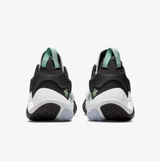 Nike Giannis Immortality 2 