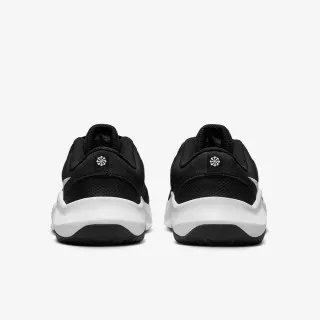 Nike LEGEND ESSENTIAL 3 NEXT NATURE 