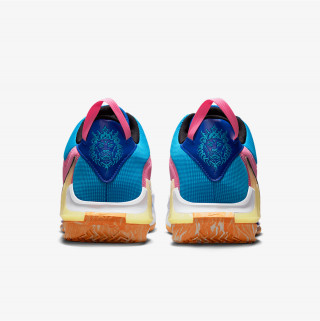 NIKE TENISICE LeBron Witness 7 