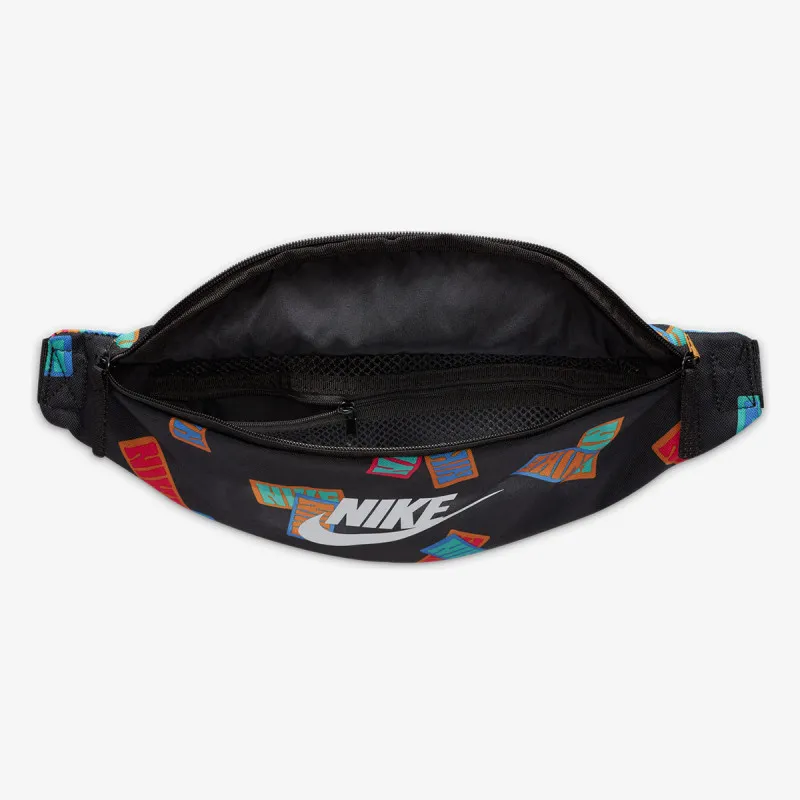 Nike Heritage 