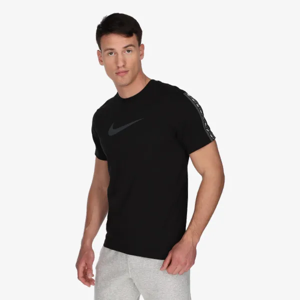 Nike T-shirt M NSW REPEAT SS TEE 