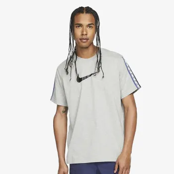 Nike T-shirt M NSW REPEAT SS TEE 